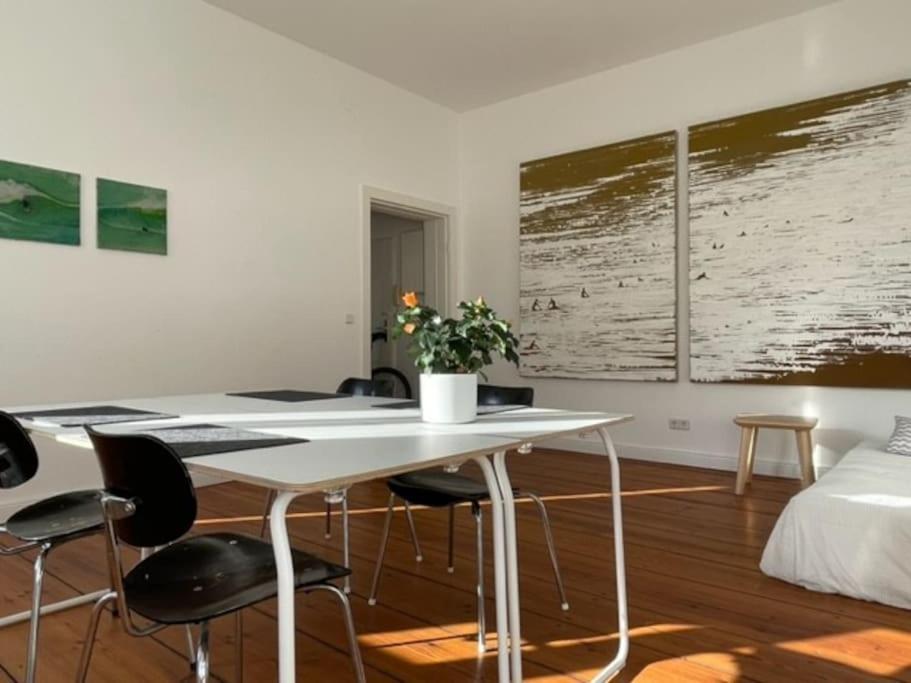 Wunderschoene, Grosszuegige Altbauwohnung In Mitte * Berlin